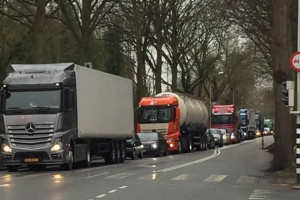 Geen vrachtwagenverbod Maastricht-West: bewoners in de steek gelaten